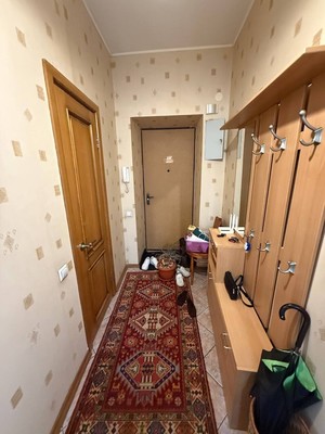Продам трехкомнатную (3-комн.) квартиру, Кремлевская ул, 2а, Казань г