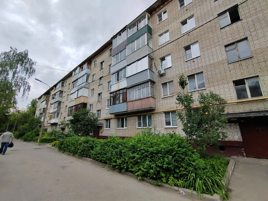 Продам двухкомнатную (2-комн.) квартиру, Учительская (Первомайский мкр) ул, 5, Королев г