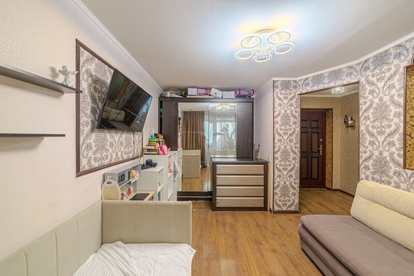 Продам однокомнатную (1-комн.) квартиру, Ладожская ул, 150, Пенза г