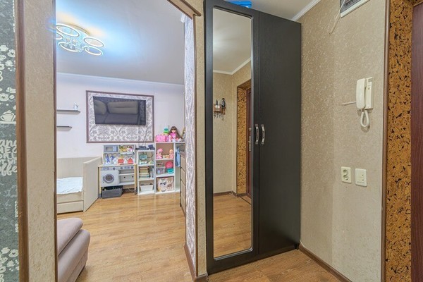 Продам однокомнатную (1-комн.) квартиру, Ладожская ул, 150, Пенза г
