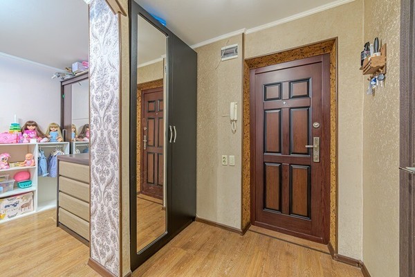 Продам однокомнатную (1-комн.) квартиру, Ладожская ул, 150, Пенза г