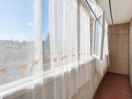 Продам трехкомнатную (3-комн.) квартиру, Солнечная ул, 3, Верея г