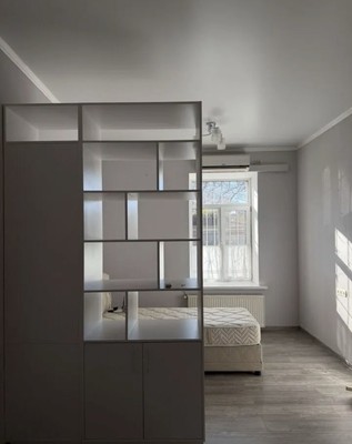 Продам однокомнатную (1-комн.) квартиру, 8 Марта ул, 4, Симферополь г