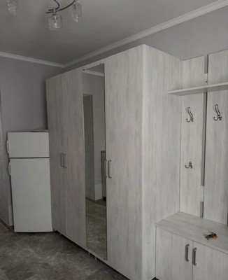 Продам однокомнатную (1-комн.) квартиру, 8 Марта ул, 4, Симферополь г