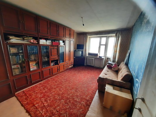 Продам однокомнатную (1-комн.) квартиру, Трудовые Резервы ул, 54, Алексин г