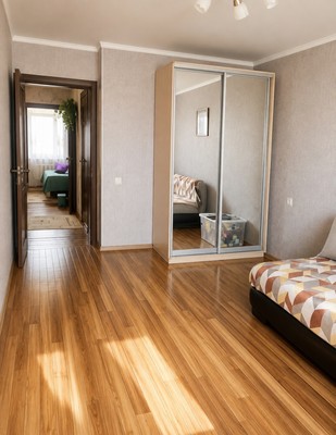 Продам трехкомнатную (3-комн.) квартиру, Штахановского ул, 20к1, Ростов-на-Дону г