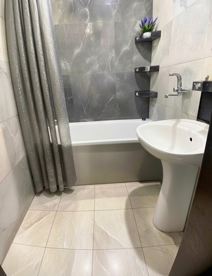 Продам трехкомнатную (3-комн.) квартиру, Штахановского ул, 20к1, Ростов-на-Дону г