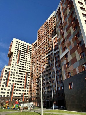 Продам трехкомнатную (3-комн.) квартиру, Хлебозаводской проезд, 1А, Люберцы г
