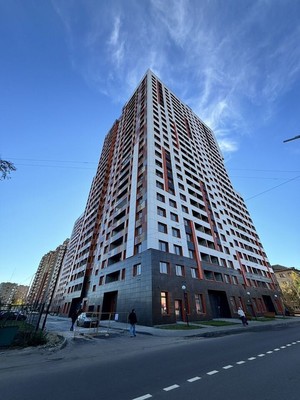 Продам трехкомнатную (3-комн.) квартиру, Хлебозаводской проезд, 1А, Люберцы г