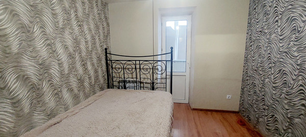 Продам однокомнатную (1-комн.) квартиру, Академика Глушко ул, 43, Казань г