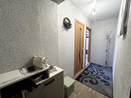 Продам двухкомнатную (2-комн.) квартиру, Усатого ул, 10, Фокино г