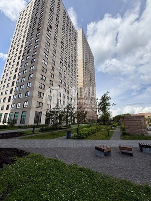 Продам однокомнатную (1-комн.) квартиру, Кронштадтский б-р, 9к6, Москва г