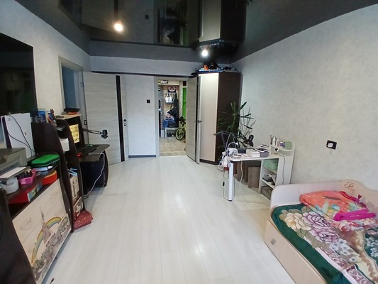 Продам трехкомнатную (3-комн.) квартиру, Ленина ул, 37, Дунай п