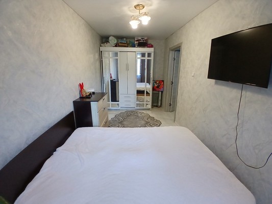 Продам трехкомнатную (3-комн.) квартиру, Ленина ул, 37, Дунай п