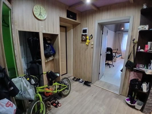 Продам трехкомнатную (3-комн.) квартиру, Ленина ул, 37, Дунай п