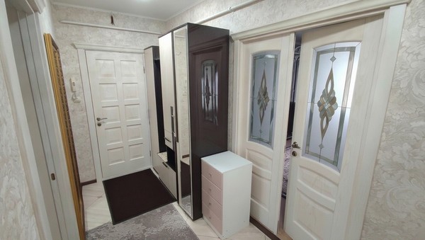 Продам трехкомнатную (3-комн.) квартиру, Пионерская ул, 46, Ханты-Мансийск г