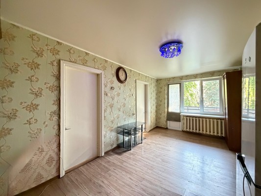 Продам трехкомнатную (3-комн.) квартиру, А.А.Кадырова ул, 11, Нальчик г
