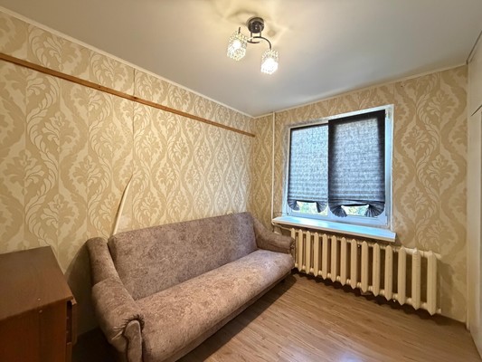 Продам трехкомнатную (3-комн.) квартиру, А.А.Кадырова ул, 11, Нальчик г