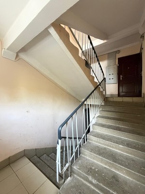 Продам трехкомнатную (3-комн.) квартиру, А.А.Кадырова ул, 11, Нальчик г