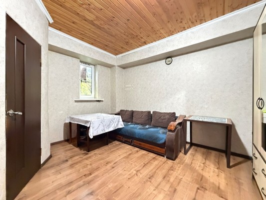 Продам однокомнатную (1-комн.) квартиру, Свободы ул, 23, Нальчик г