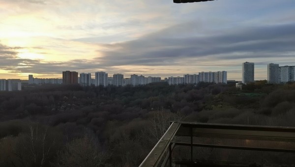 Продам трехкомнатную (3-комн.) квартиру, Донелайтиса проезд, 25к1, Москва г