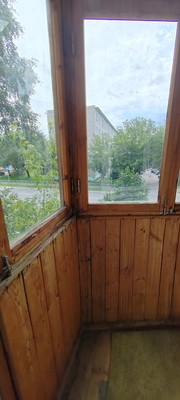 Продам трехкомнатную (3-комн.) квартиру, Забырина ул, 15, Вербилки рп