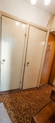 Продам трехкомнатную (3-комн.) квартиру, Забырина ул, 15, Вербилки рп
