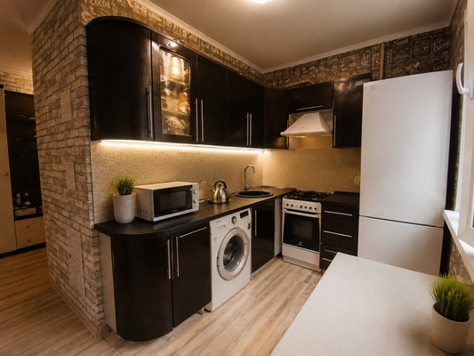 Продам двухкомнатную (2-комн.) квартиру, Школьная ул, 1, Деденево рп