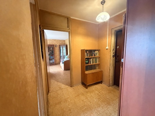 Продам двухкомнатную (2-комн.) квартиру, Инициативная ул, 6к1, Москва г