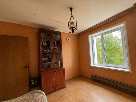 Продам двухкомнатную (2-комн.) квартиру, Инициативная ул, 6к1, Москва г