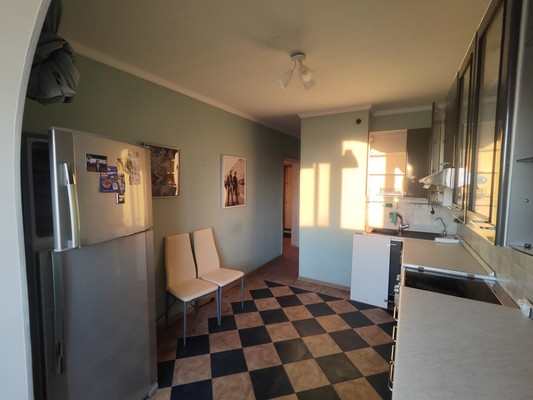 Продам трехкомнатную (3-комн.) квартиру, Загородное ш, 9к3, Москва г