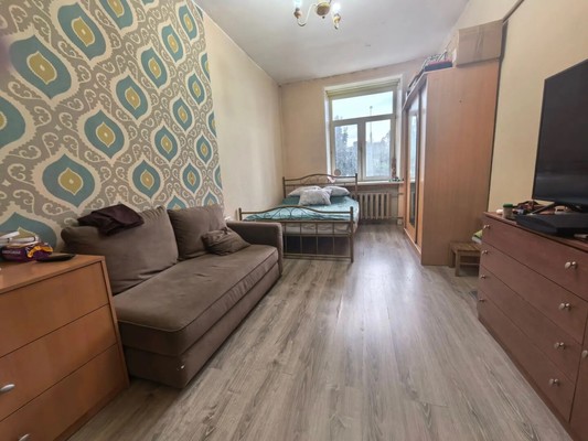 Продам трехкомнатную (3-комн.) квартиру, Каширское ш, 54к1, Москва г