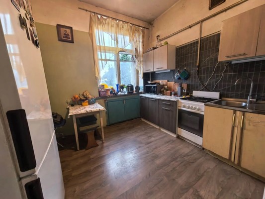 Продам трехкомнатную (3-комн.) квартиру, Каширское ш, 54к1, Москва г