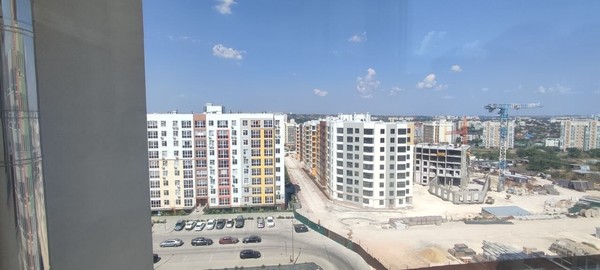 Продам двухкомнатную (2-комн.) квартиру, Батурина ул, 185, Симферополь г