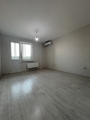 Продам трехкомнатную (3-комн.) квартиру, Черкасская ул, 58, Краснодар г