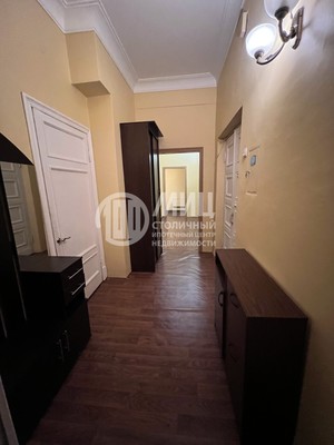 Продам трехкомнатную (3-комн.) квартиру, Гончарная ул, 38, Москва г