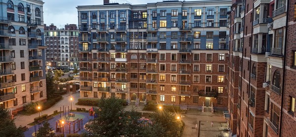 Продам двухкомнатную (2-комн.) квартиру, имени народной артистки СССР Галины Вишн ул, 12к1, Видное г