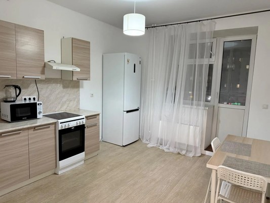Продам двухкомнатную (2-комн.) квартиру, Чистопольская ул, 71А, Казань г