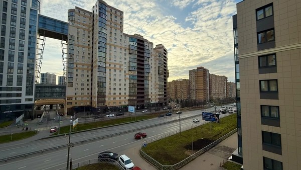 Продам двухкомнатную (2-комн.) квартиру, Чистопольская ул, 71А, Казань г