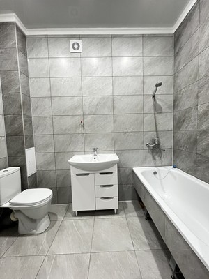 Продам однокомнатную (1-комн.) квартиру, Братьев Беровых ул, 54, Нальчик г