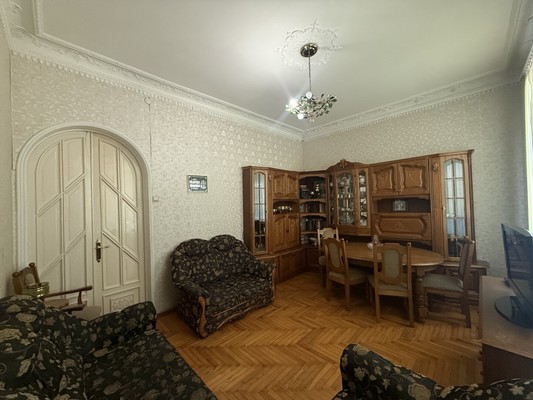 Продам двухкомнатную (2-комн.) квартиру, Мечникова ул, 172, Нальчик г