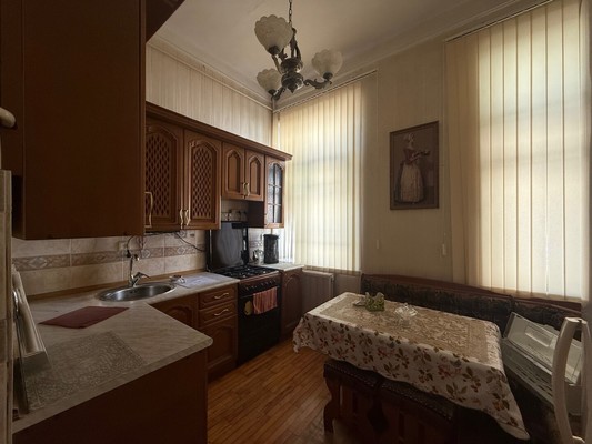 Продам двухкомнатную (2-комн.) квартиру, Мечникова ул, 172, Нальчик г