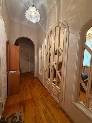 Продам двухкомнатную (2-комн.) квартиру, Мечникова ул, 172, Нальчик г