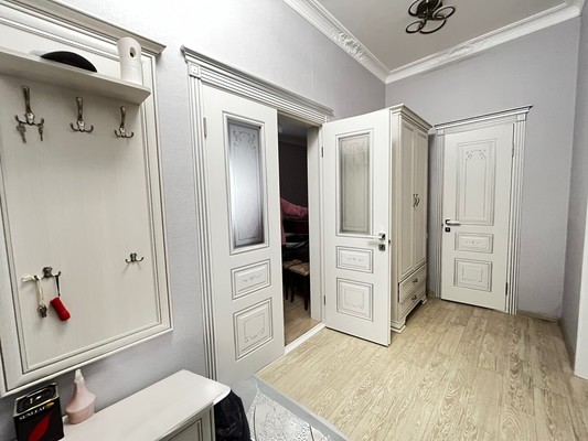 Продам двухкомнатную (2-комн.) квартиру, Братьев Беровых ул, 54а, Нальчик г