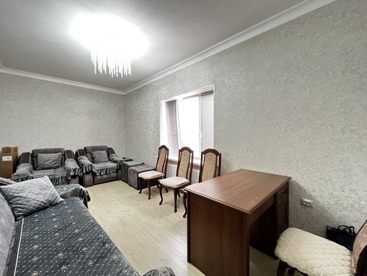 Продам двухкомнатную (2-комн.) квартиру, Братьев Беровых ул, 54а, Нальчик г