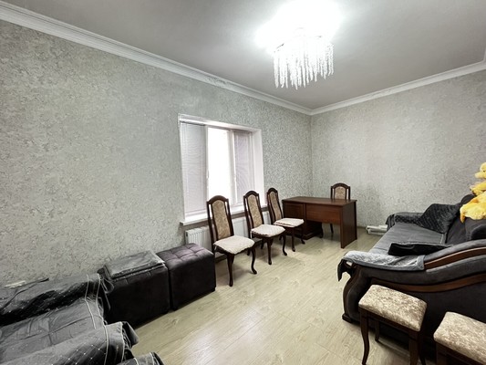 Продам двухкомнатную (2-комн.) квартиру, Братьев Беровых ул, 54а, Нальчик г
