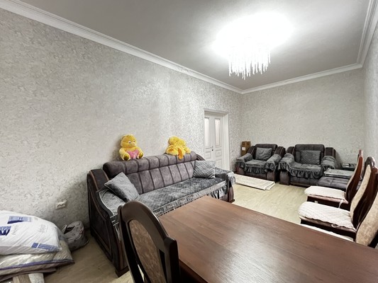 Продам двухкомнатную (2-комн.) квартиру, Братьев Беровых ул, 54а, Нальчик г