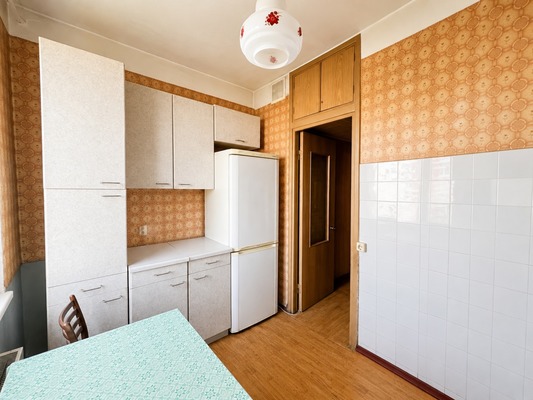 Продам трехкомнатную (3-комн.) квартиру, Ферганская ул, 16к1, Москва г