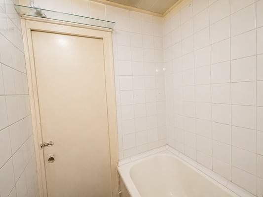 Продам трехкомнатную (3-комн.) квартиру, Ферганская ул, 16к1, Москва г
