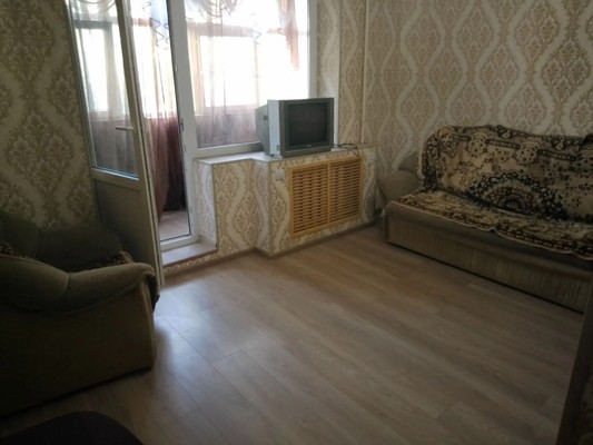 Сдам однокомнатную (1-комн.) квартиру, Советской Армии ул, 222к3, Армавир г